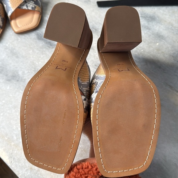 Marc Fisher LTD Barli Snakeskin Heel - Picture 8 of 8